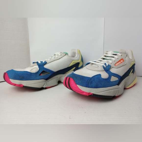 Adidas Originals Falcon Women's Running Sneakers Shoes, Size 9 - Picture 2 of 9